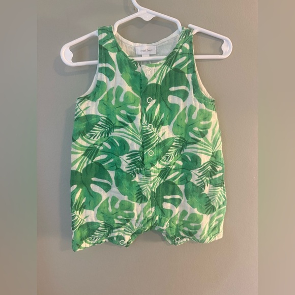 Angel Dear Green and White Tropical Leaf One Piece - Picture 1 of 6